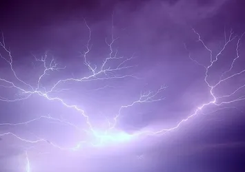 Yurdu sağanak yağış vuracak! Meteoroloji gün vererek uyardı: Ani su baskınlarına dikkat