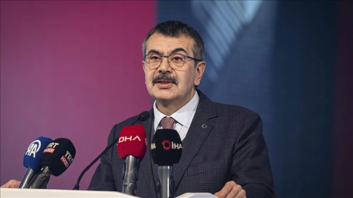 Bakan Tekin: Öğretmen öğrenci oranı OECD ortalamalarının üzerinde