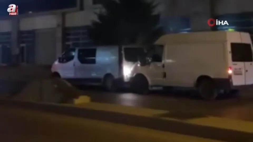 Arnavutköy’de tehlikeli yolculuk kamerada