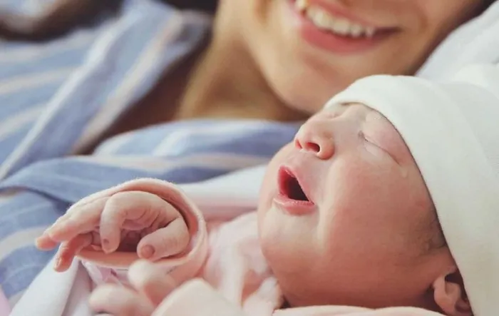 Milyonların beklediği haber! Doğum izni 24 haftaya uzuyor