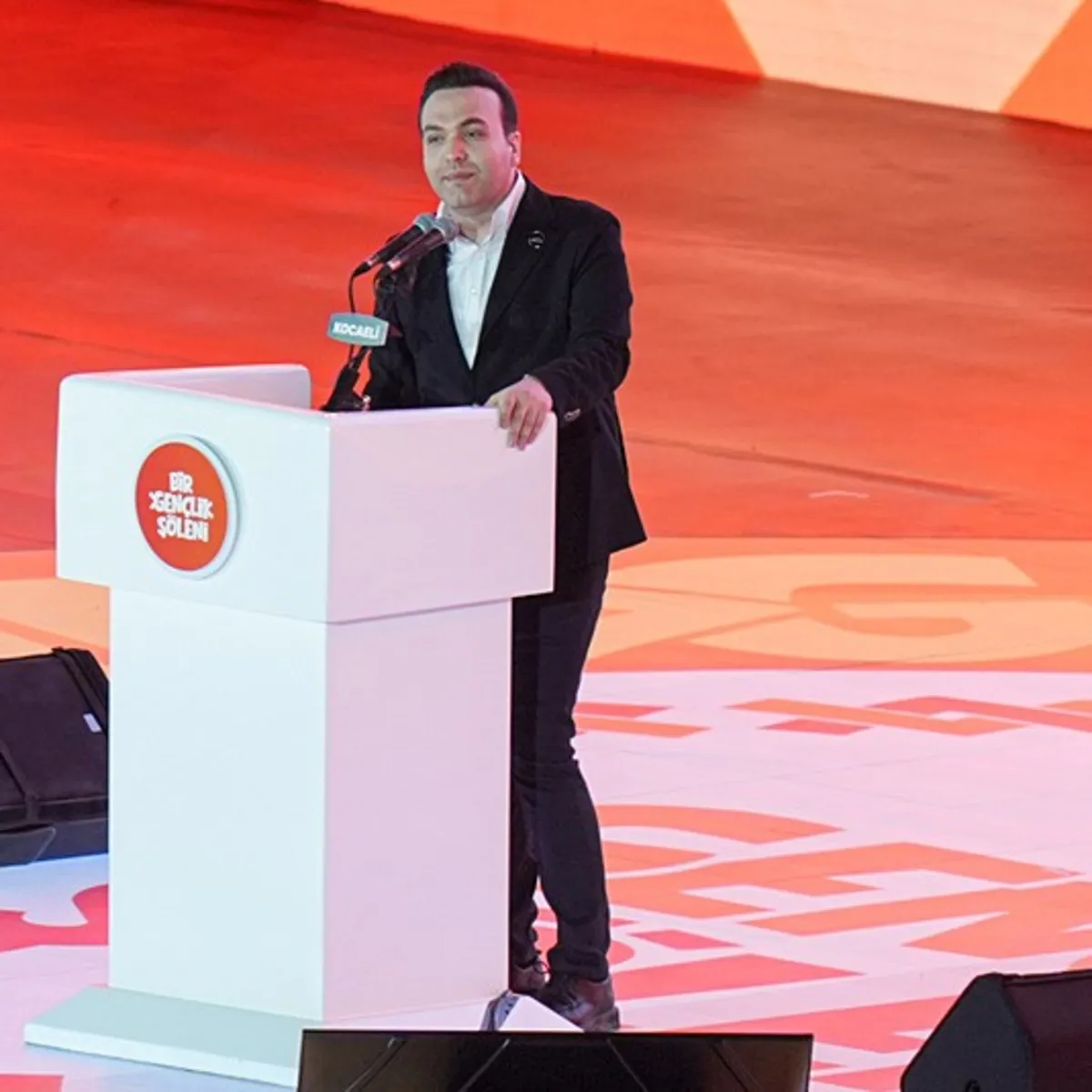 AK Parti Gençlik Kolları Genel Başkanı İbiş: Bu gençlik kararından dönmez