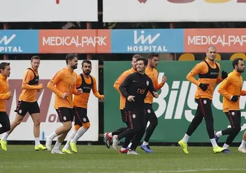Galatasaray'da sakatlar takımla çalıştı