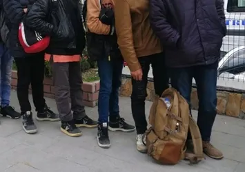 Bayburt'ta 5 düzensiz göçmen yakalandı