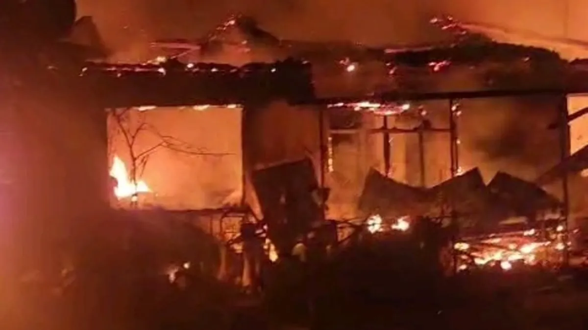 Edirne’de panik anları! Ahırda çıkan yangın 3 eve sıçradı