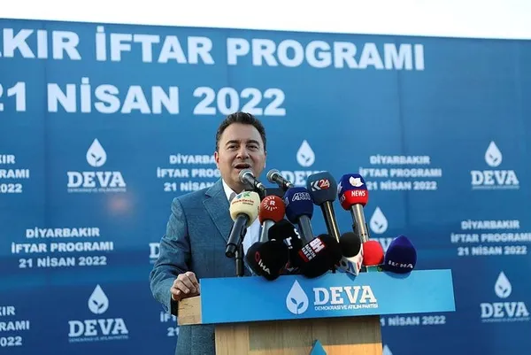 ali-babacandan-2023-secimleri-karari-kendi-adimizla-girme-karari-aldik-6li-masa-dagildi-1651059464320.jpeg Ali Babacan'dan 2023 seçimleri kararı: Kendi adımızla girme kararı aldık | 6'lı masa dağıldı - 1