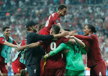 SON DAKİKA: Süper Kupa Liverpool’un