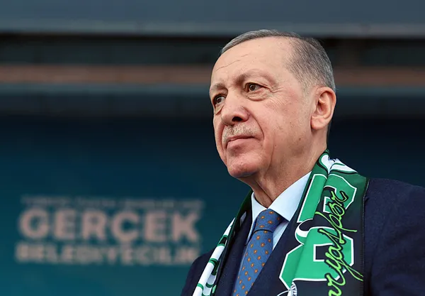 baskan-recep-tayyip-erdogan-sakaryada-chp-isi-gucu-birakti-kavga-ediyor-1708783590149.jpg Başkan Recep Tayyip Erdoğan Sakarya'da: CHP işi gücü bıraktı kavga ediyor - 1