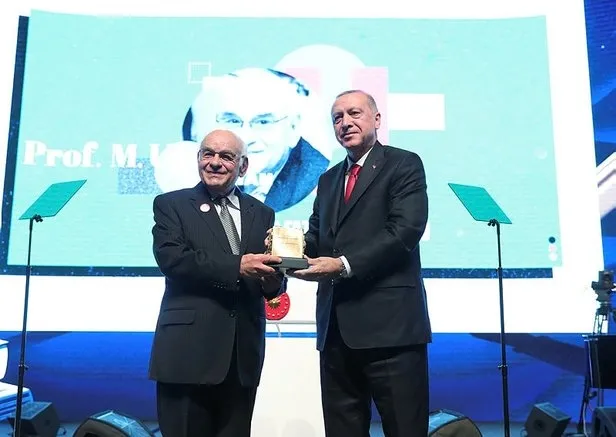 Başkan Erdoğan’dan Necip Fazıl Ödülleri töreninde önemli açıklamalar