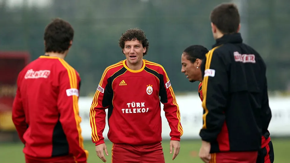 Elano geri dönüyor