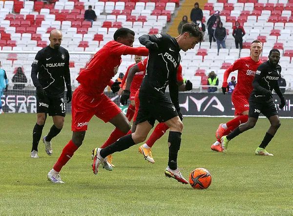 Sivasspor Altay'ı uzatmada devirdi! Sivasspor Altay: 2-1 | MAÇ SONUCU - 2