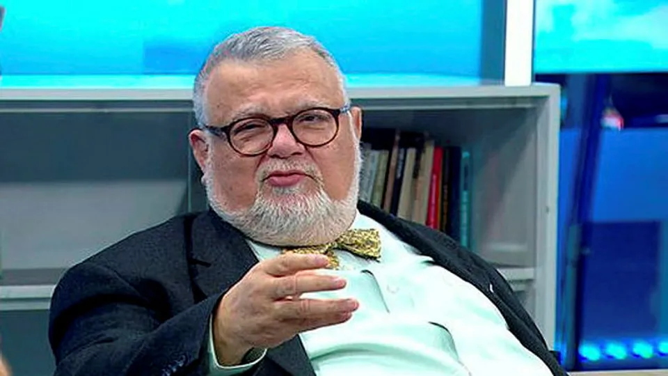 Prof. Dr. Celal Şengör'den kutsallar hakkında çileden çıkaran ifadeler! İnkarcı yaklaşımıyla sınırları zorladı: Kur'an, Tevrat ve İncil masal