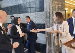 TBMM'de bin 500 kişilik aşure lokması paylaşıldı