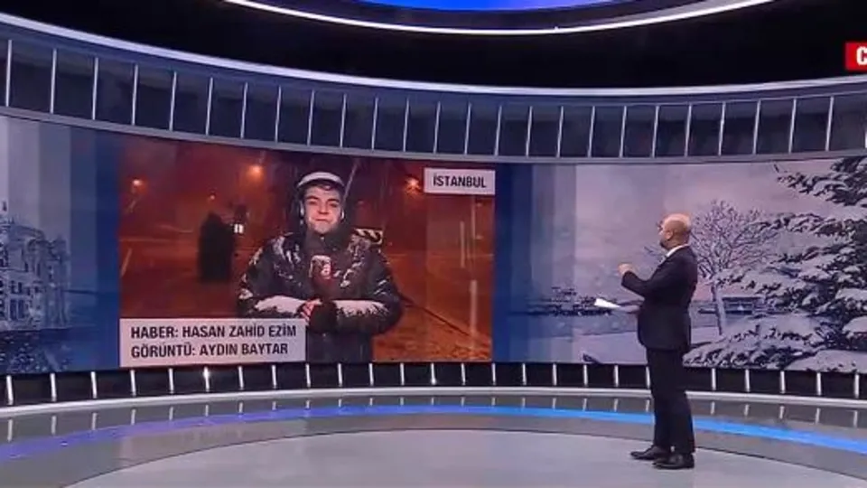 İstanbul’a lapa lapa kar yağıyor!