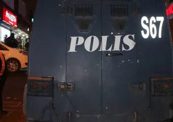 Adana'da markete EYP'li saldırı
