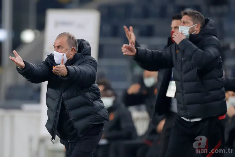 Arda Turan Fenerbahçe-Galatasaray maçı sonrası gözyaşlarına hakim olamadı! İşte o anlar... 11