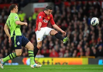 İngiltere'de en güzel gol Robin van Persie'nin
