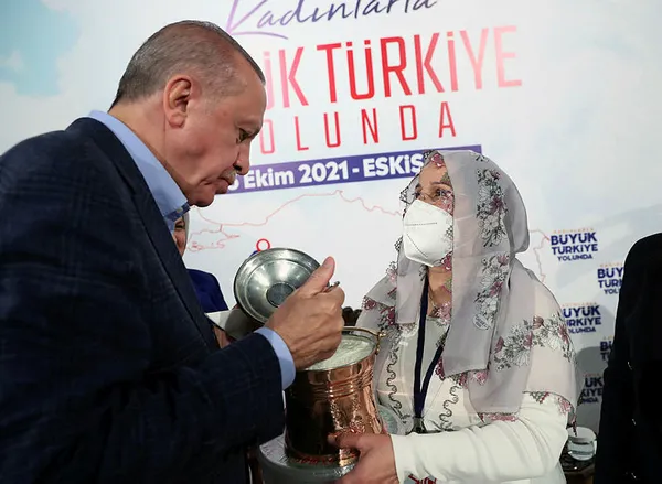 Başkan Erdoğan’dan Eskişehir’de ’’Kadınlarla Büyük Türkiye Yolunda’’ buluşması