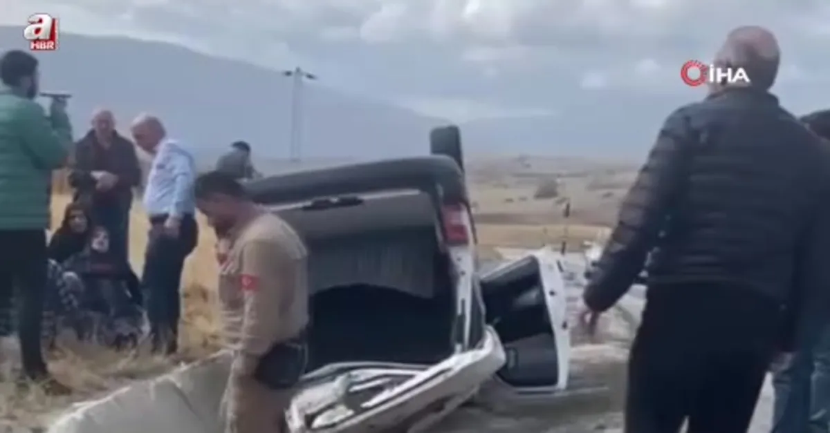 Takla atan araçtaki 4 kişi yaralandı
