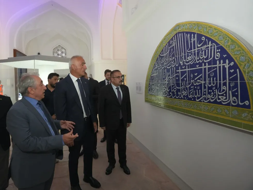 İstanbul Arkeoloji Müzeleri yenilendi; 54 bin çini ayrı müdahale paftalarıyla restore edildi - 2