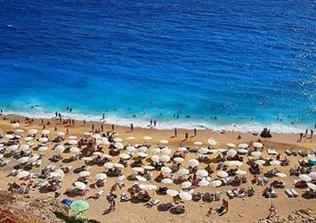 Antalya 6 ayda 5 milyon 591 bin 996 turist ağırladı