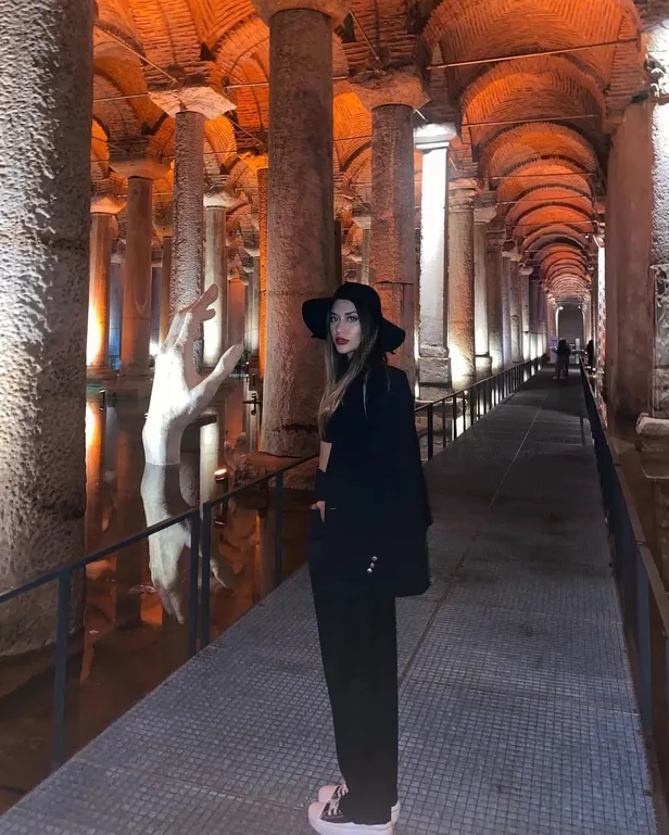 SURVİVOR ALEYNA KİMDİR? | Gönüllüler takımından Aleyna Elibol, kaç yaşında, nereli ne iş yapıyor? Hangi dizilerde rol aldı?