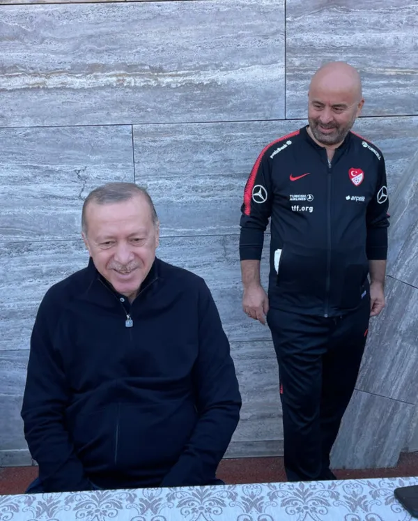 Başkan Erdoğan sahaya indi! İşte basketbol maçının skoru