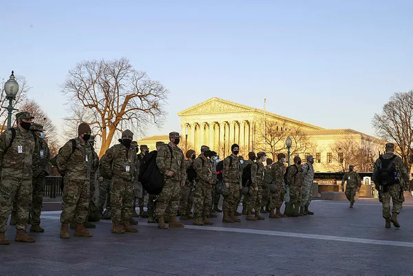 Pentagon işi sıkıya aldı! Joe Biden için 25 bin asker hazırlanıyor
