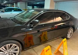 Çiğli'de makam aracına kurşun yağmuru! Çalıntı motosikletle gelip saldırdı