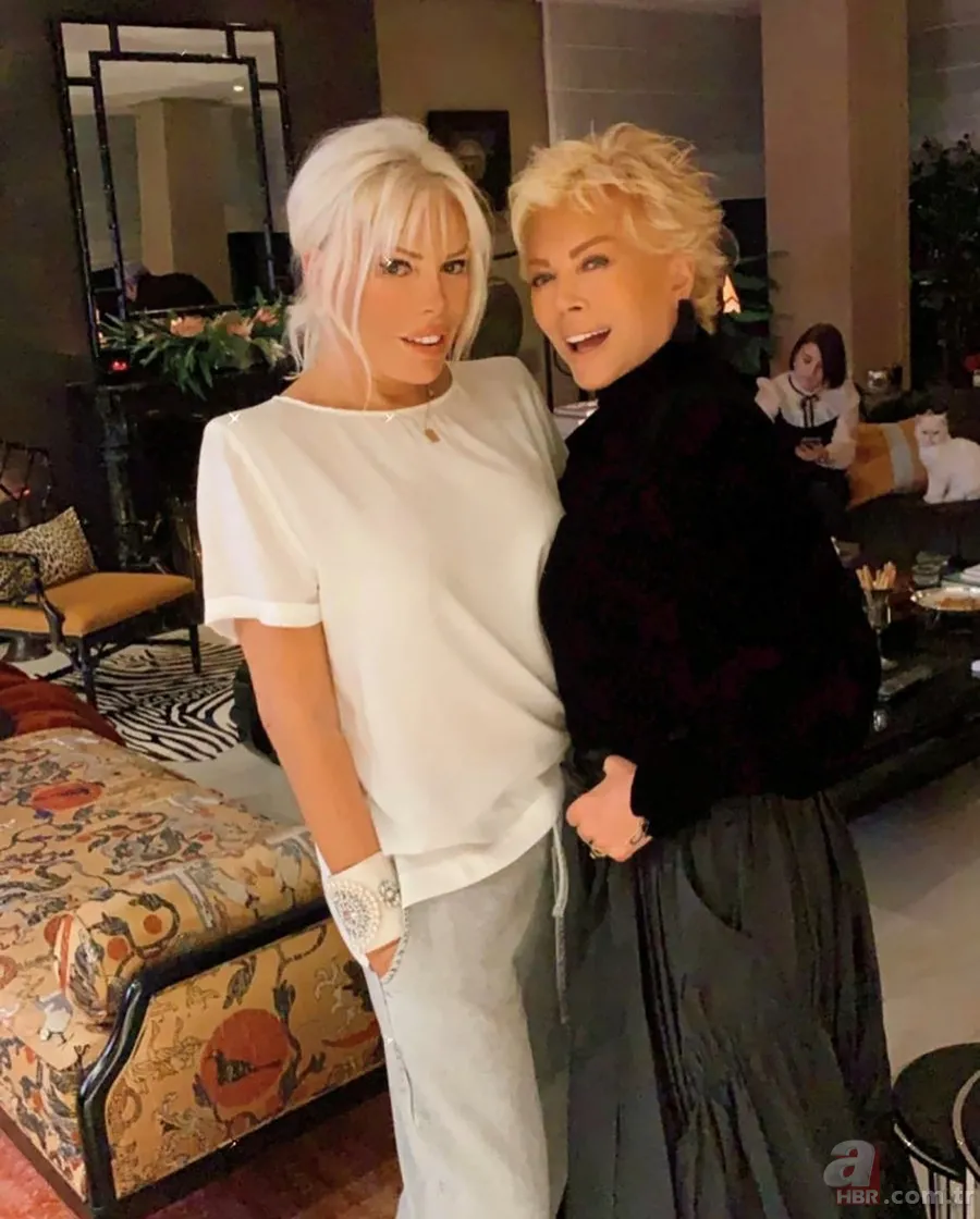 Ajda Pekkan 80. yaşını kutladı! Semiramis Pekkan'dan duygusal doğum günü paylaşımı 4