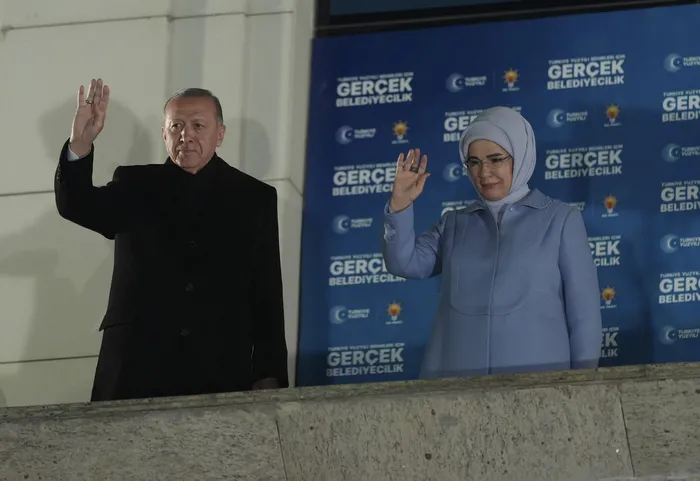 baskan-recep-tayyip-erdogandan-yerel-secim-mesaji-31-mart-bir-bitis-degil-donum-noktasidir-1711922995078.jpg Başkan Recep Tayyip Erdoğan'dan yerel seçim mesajı: 31 Mart bir bitiş değil dönüm noktasıdır - 2