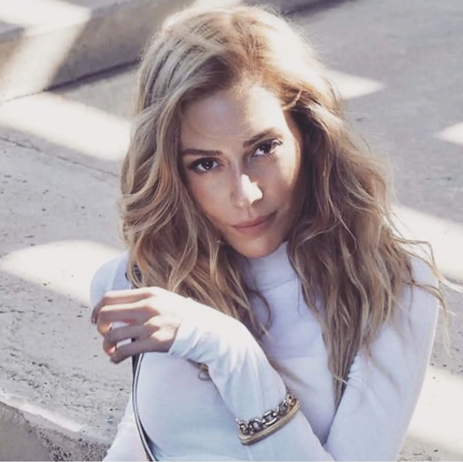 Sinem Kobal'dan A.B.İ. itirafı: 