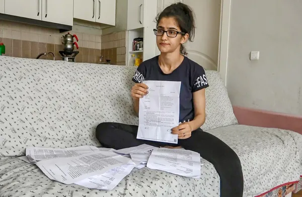 1621164287512.jpg Eşinden şiddet gören genç kadının sözleri yürek burktu: Yemek yer gibi 9 öğün dayak yedim - 1