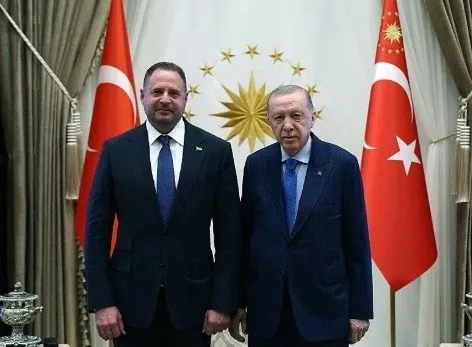 GÖRÜŞME ÖNCESİ KRİTİK KABUL
