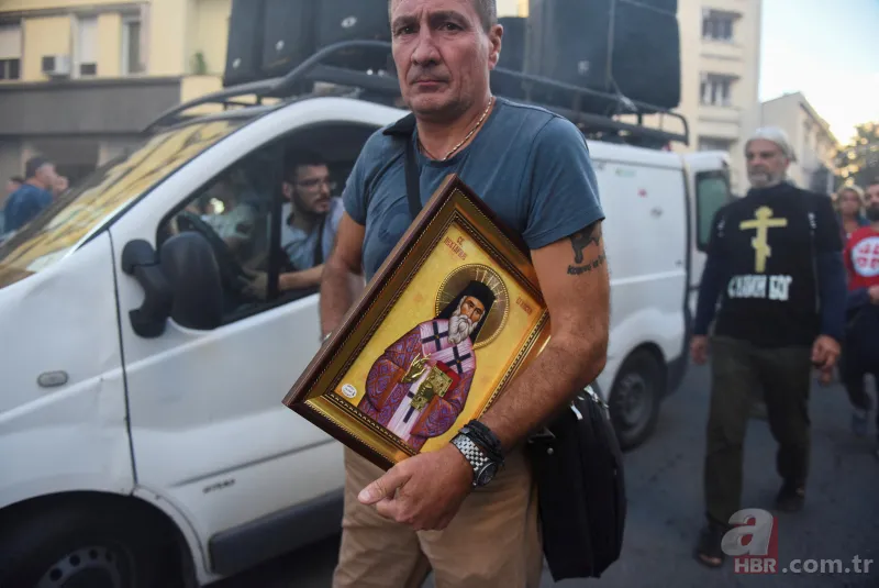 Sırbistan'da sapkın LGBT'lilere karşı isyan! Binlercesi sokağa döküldü 14