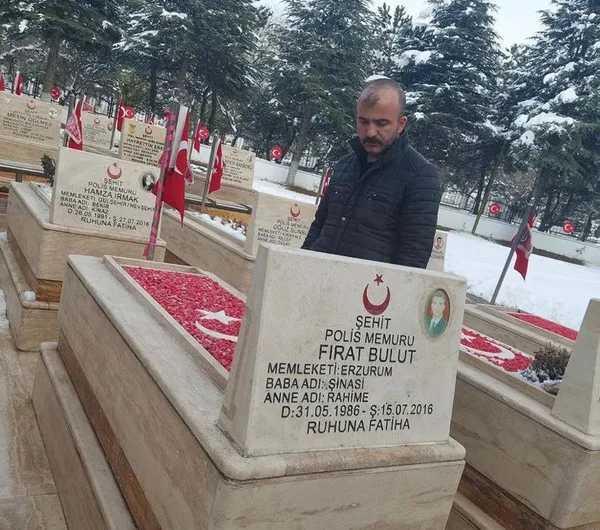 1688099777515.jpg FETÖ'cü hainlerle 2.5 saat boyunca çatıştı! 15 Temmuz şehidi Fırat Bulut'un ağabeyi duygularını anlattı: Hainler karşılarında her zaman milleti bulur - 3
