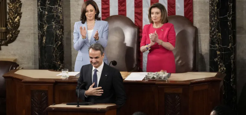 Yunanistan Başbakanı Miçotakis 'Mavi Vatan' haritasıyla şikayet etti! Skandal F-16 talebi