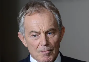 Blair hakkında 'parlamentoya saygısızlık' önergesi