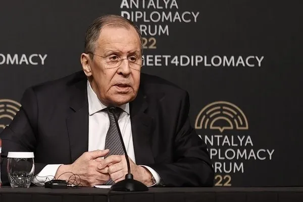 Rusya Ukrayna savaşında Türkiye elini taşın altına koydu! Dünya basını tarihi zirveyi işte böyle gördü: Diplomatik trafiğin orta noktası Türkiye - 3