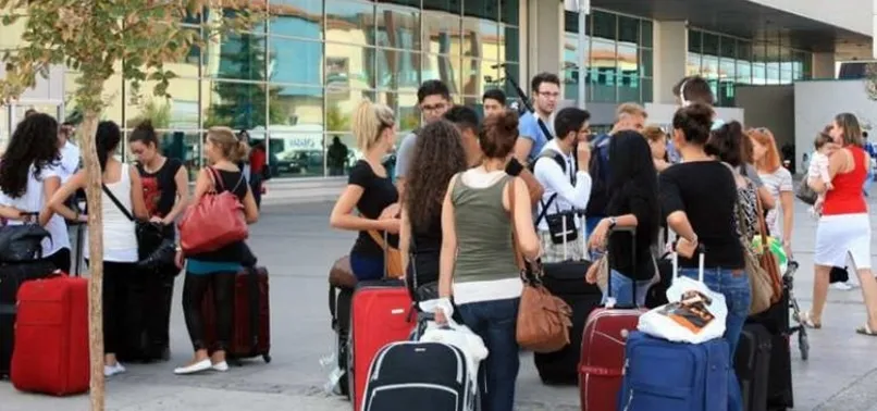 Vatandaş tatili 10 güne çıkardı