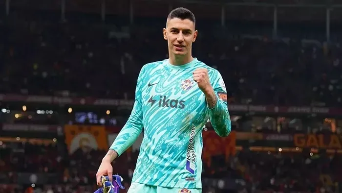 fernando-musleranin-yerine-kim-gelecek-iste-listedeki-isimler-1742726745162.jpeg Berke Özer