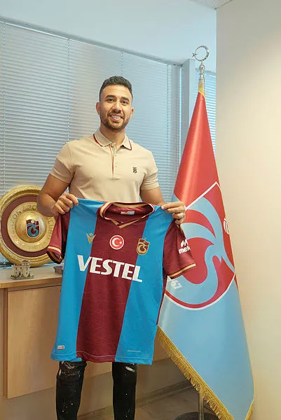 trabzonspora-imza-atan-trezeguetden-ilk-aciklamalar-1656962204123.jpg Trabzonspor’a imza atan Trezeguet'ten ilk açıklamalar - 5