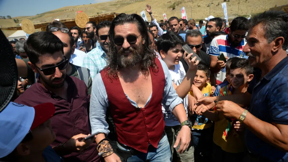'Diriliş Ertuğrul' oyuncuları Malazgirt kutlamalarında