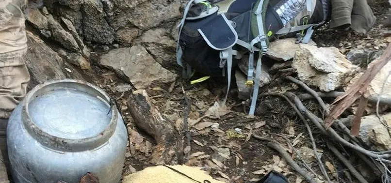 Tunceli'de teröristlerin kullandığı mağara imha edildi