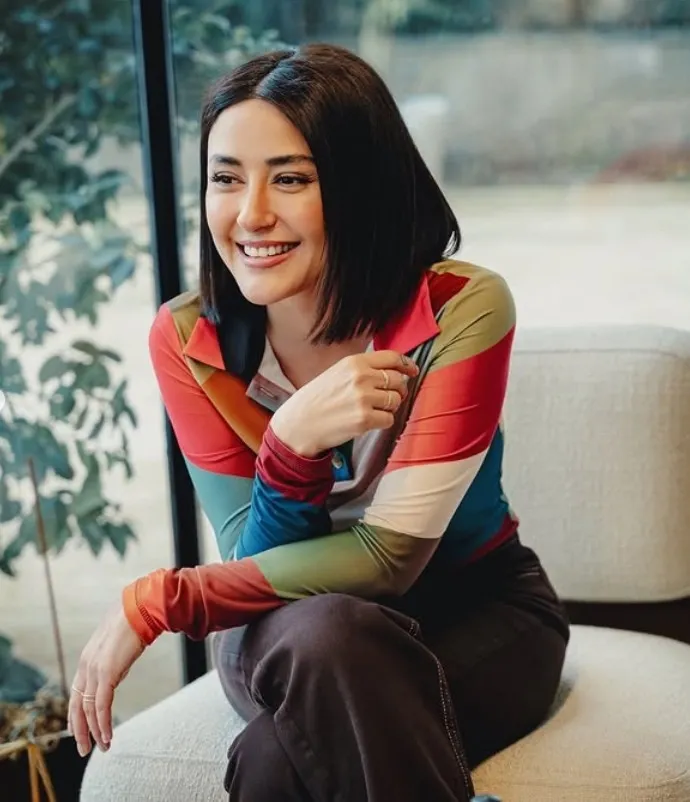 unlulere-uyusturucu-operasyonunda-yeni-dalga-cok-sayida-gozalti-simge-sagin-mustafa-ceceli-1775543264729.jpg Melek Mosso