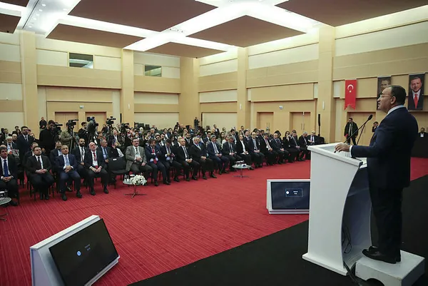 adalet-bakani-bekir-bozdagdan-secim-aciklamasi-1674152969493.jpg Adalet Bakanı Bekir Bozdağ'dan "seçim" açıklaması - 3