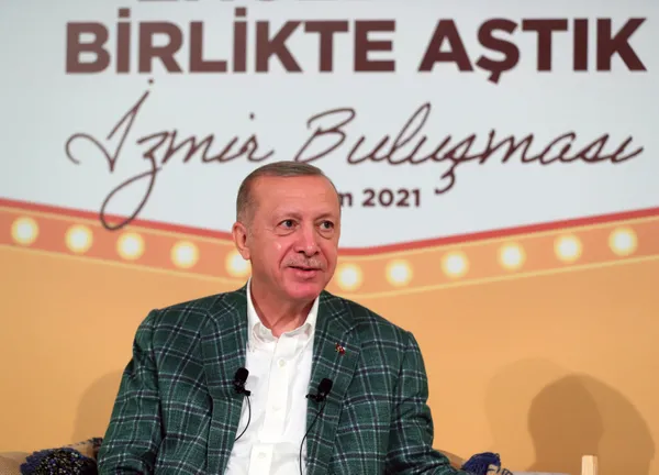 son-dakika-baskan-erdogan-yurda-dondu-dunyaya-acik-mesaj-kur-faiz-oyunlarina-prim-vermedik-vermeyecegiz-1638184179580.jpg SON DAKİKA: Başkan Erdoğan yurda döndü! Dünyaya açık mesaj: Kur, faiz oyunlarına prim vermedik vermeyeceğiz - 6