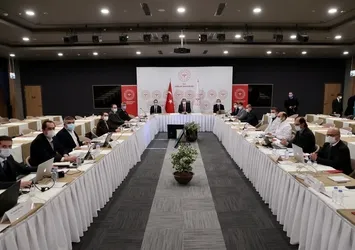Sağlık Bakanı Fahrettin Koca duyurdu! İstanbul'da önemli koronavirüs toplantısı