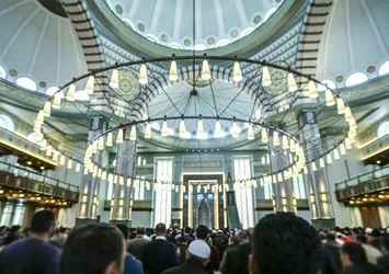 Şehitler için tüm camilerde hatim indirilecek