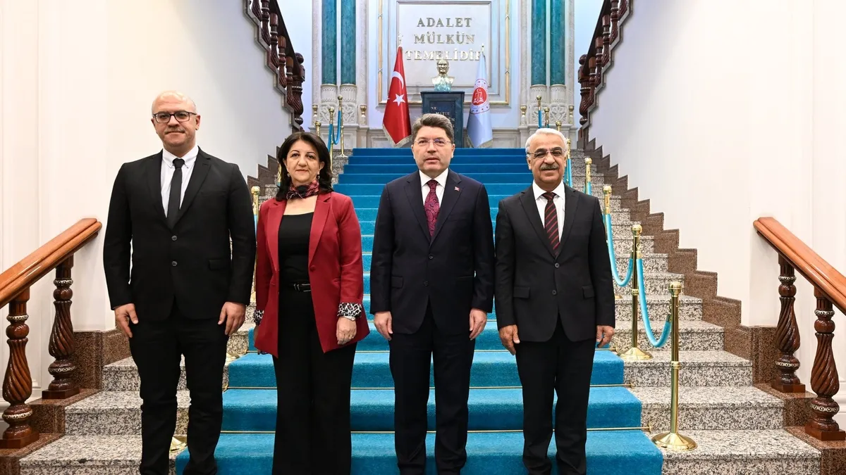 DEM İmralı Heyeti'nden Bakan Tunç ve TBMM Başkanı Kurtulmuş'a ziyaret!