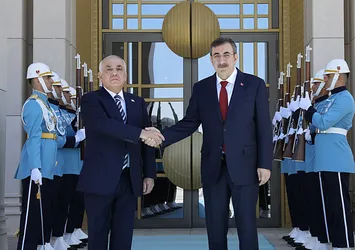 Cumhurbaşkanı Yardımcısı Yılmaz Türkiye-Azerbaycan İş Forumu'nda konuştu: Tarımdan turizme, hizmetlere çok önemli roller...